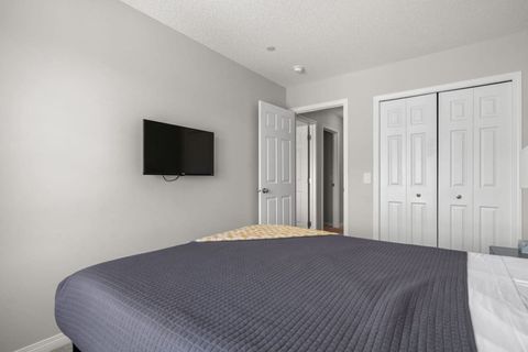 3rd Bedroom with Smart TV