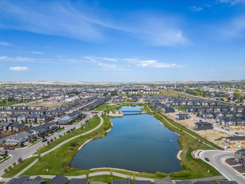 Lake 5 Minutes Away with newly paved trails