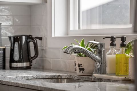 kitchen sink