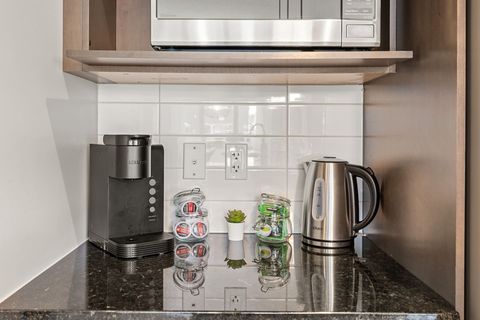 Complimentary Coffee & Tea