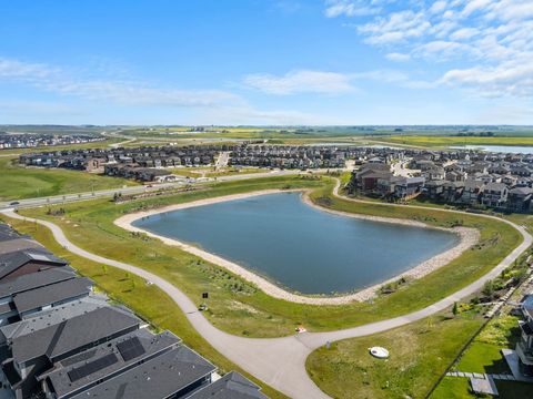 Enjoy Nature's Beauty with Several Nearby Parks to Choose from