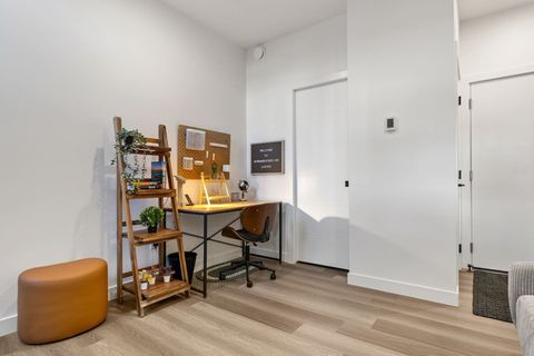 Work or relax in the dedicated office area, complete with a charging dock and super-fast Optic Fibre Wi-Fi, perfect for remote work, streaming, or staying connected during your stay.