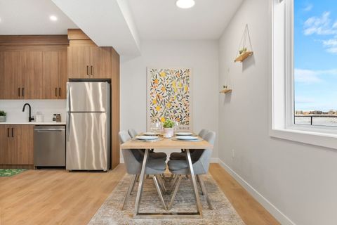 Cozy and spacious 4-dining area.