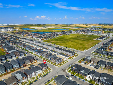 Your new home in a vibrant, master-planned community with natural wetlands