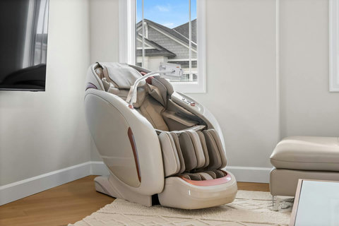 Treat yourself to a full-body massage any time in this premium chair