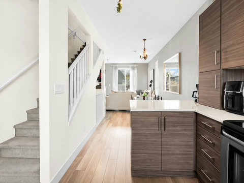 Bright modern kitchen perfect for preparing meals together