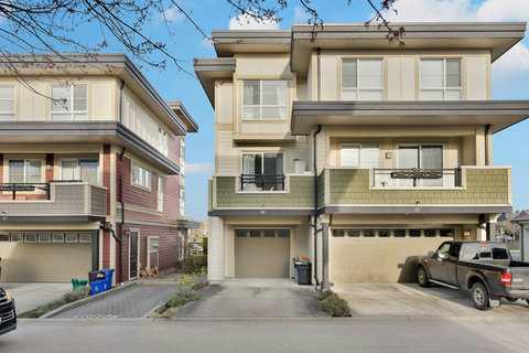 Welcome to your modern townhouse with private driveway and garage parking
