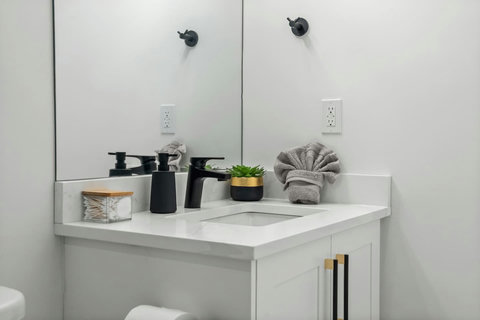 Sleek modern bathroom with clean lines and minimalist décor