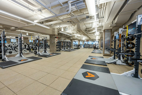 Lifetime Fitness River North - On-site Gym. Your reservation includes a membership for the duration of your stay
2 Outdoor Pools, 1 Indoor Pool
Expansive Gym
Workout Classes
On-site Kids Camp
Cycle Room
Basketball Court
Spa and Hair Salon
Restaurant 