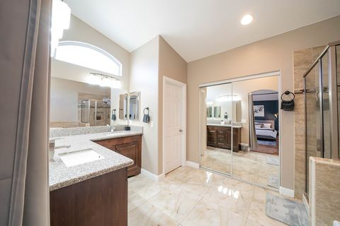 Attached private master bath
