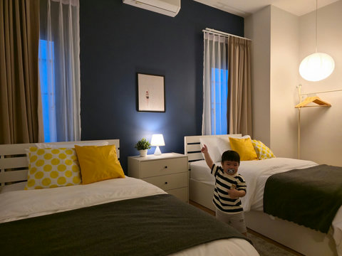 Little one says "BOOK NOOOW!" :D