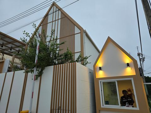 Night guard on duty for your safety. ‍