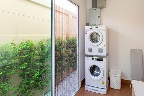 Washer & Dryer ready for longer stay (detergent for your convenience) 