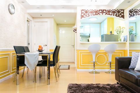 Living and dining area