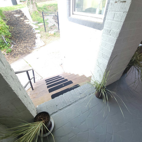 additional entry/exit via patio side door