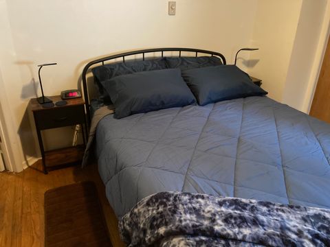 Queen Bed, Side tables with chargers
