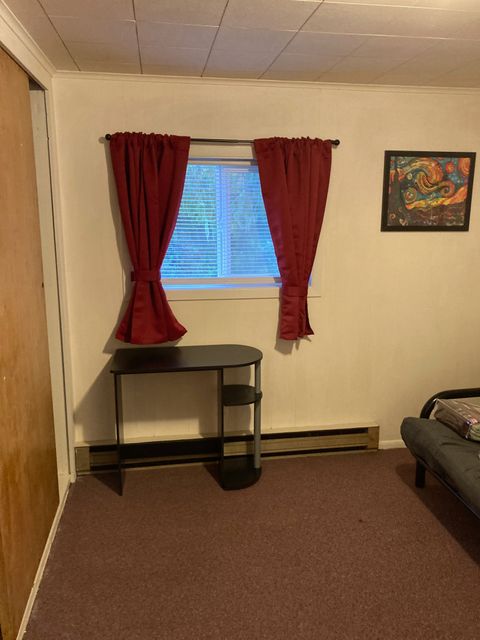 Work space in 2nd bedroom