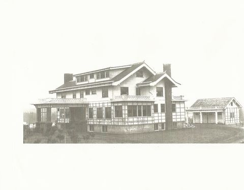 1908 Lumber Baron Cooney Mansion.5th St. Hill. 