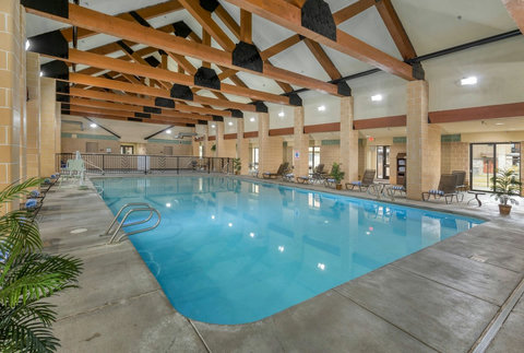 indoor-pool-worldmark