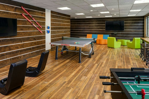 summit-activities-center