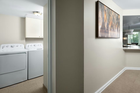 mv-mcorp-laundry-28636_Classic-Hor
