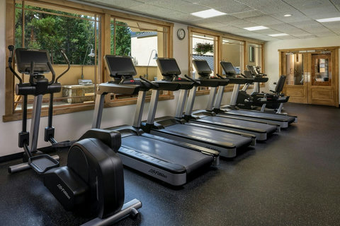 fitness-center