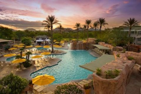 Canyon Outdoor Pool