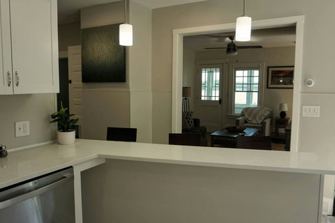 Chat with your friends at the kitchen bar while meals are being prepared or serve up buffet style!