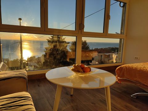 Sea view in apartment