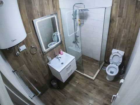 Apartment A4 Bathroom