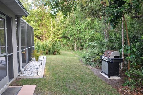 A full-size propane BBQ w/fuel is available for our guests at a nominal charge.
