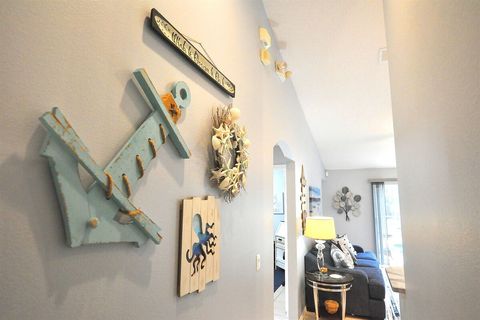 Let your nautical side shine through!
