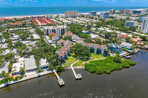 Private Intercoastal View (Back of Complex)