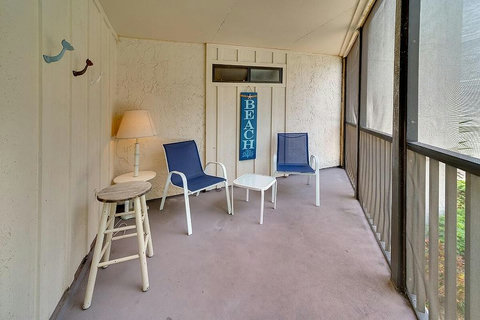 Living Room Lanai