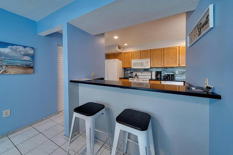 Kitchen Bar