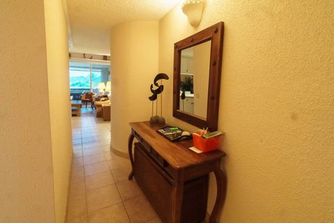 Entrance of unit has a place for you to leave your keys and other throw items you don't want to lose track of!