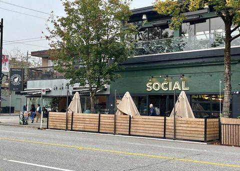 The local neighbourhood -Social Restaurant / Bar and Continental Coffee located steps from the house.