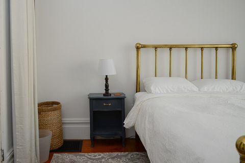 Bedroom with Queen Bed.