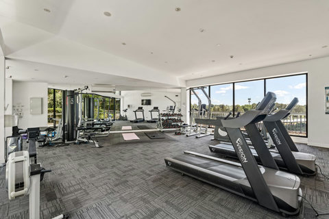 Work out with natural light and leafy outlooks in the building's premium fitness centre.