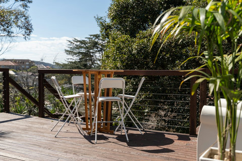 Enjoy morning coffee or an afternoon drink while taking in the tranquil treetop outlook