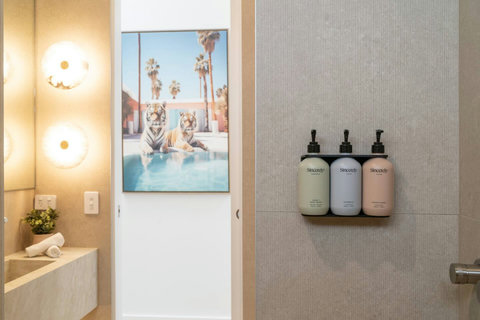 Modern bathrooms feature quality fixtures, premium toiletries and contemporary finishes.