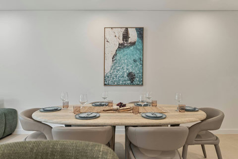 Elegant dining setting perfect for family meals, celebrations and shared holiday moments.
