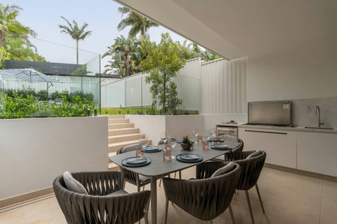 Elegant dining setting perfect for family meals, celebrations and shared holiday moments.