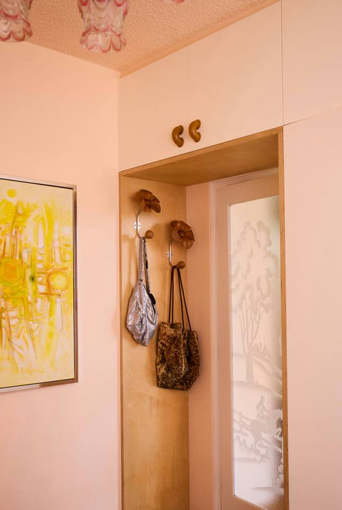 Clever built-in storage and considered details make it easy to unpack, settle in and feel at home
