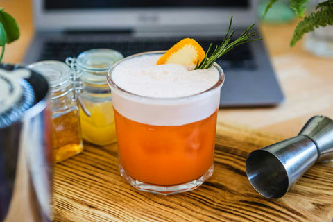 Enjoy cocktails and casual drinks at one of Manly’s many bars and restaurants