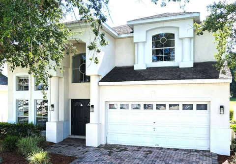 Welcome to Disney Estate! Enjoy stunning exterior design with beautiful views over your private pool, championship golf course, and resort clubhouse. Access amenities like Lap Pool, Pickleball, Tennis, and Children's Playground.
