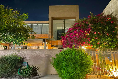 Villa Bougainvillea - ScottsdaleGolfVilla - ScottsdaleResortVillas - Best of both worlds with a Private Villa with Private SPA & access to Full Service Resort with Full Resort Amenities including Resort Pool, Gym, Restaurant, Bar, Kayaks, Lake, Golf