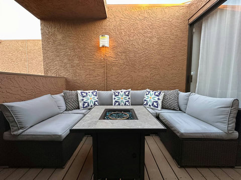 Secluded Serenity: Discover the charm of our second-floor balcony patio, where relaxation meets breathtaking views. Unwind amidst nature's beauty and savor the moments in tranquility. Your perfect hideaway awaits.
