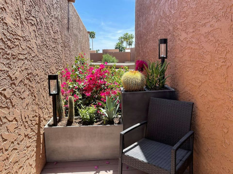 Morning Sun Retreat: Wake up to the golden rays on our private 2nd balcony from the Master Suite's 2nd bedroom on the 2nd floor. A tranquil haven to start your day in blissful serenity.