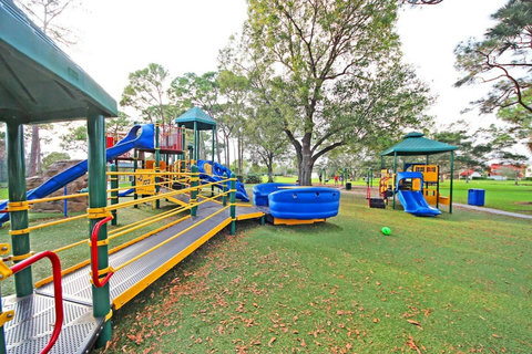 Nature's playground for kids! Unwind in our curated home, with PGA National Park's complimentary Kids activities sparking joy and wonder.
